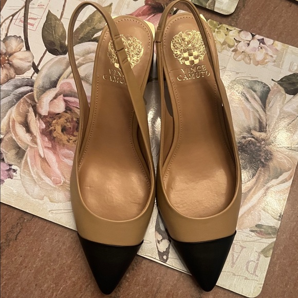 Vince Camuto Two-Tone Pointed Slingback Pumps in Mustard and Black - Picture 3 of 4